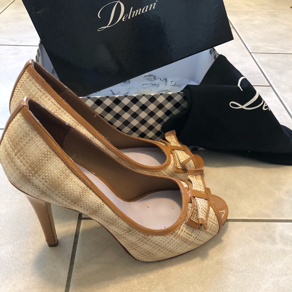 Delman size 9 open toe pump - Picture 6 of 7